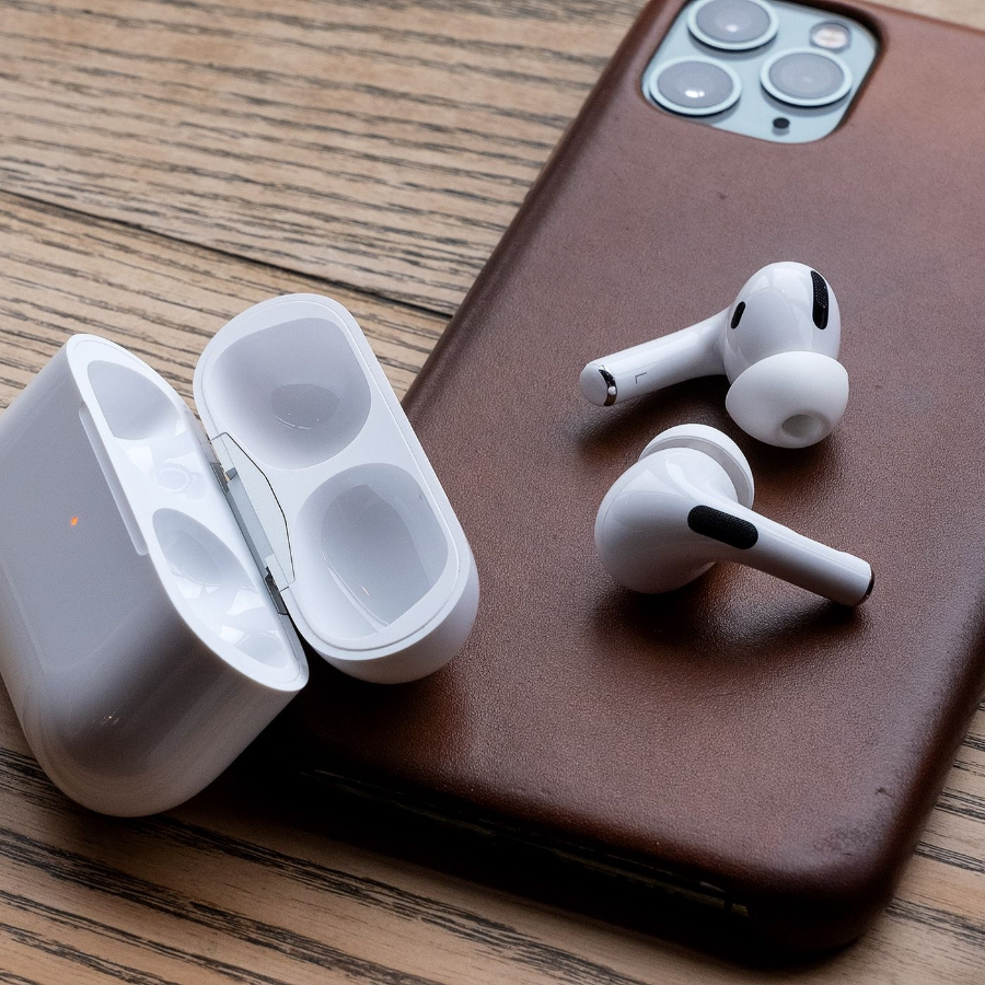 Is Now a Good Time to Buy AirPods Pro? A Comprehensive Guide